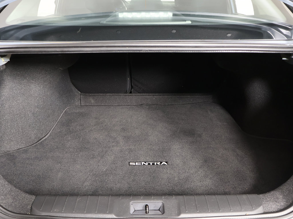 Used 2024 Nissan Sentra SR FWD image 18