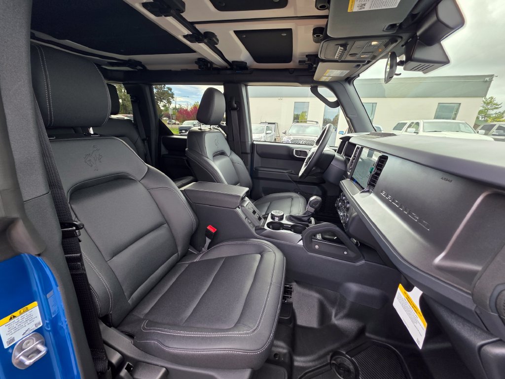 New 2026 Ford Bronco Badlands AWD/4WD image 28