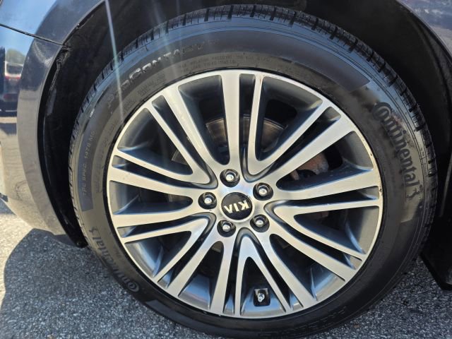 Used 2014 Kia Cadenza Premium image 9
