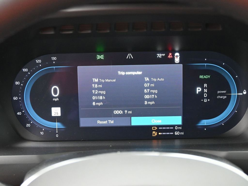 New 2025 Volvo XC90 T8 Core w/ Protection Package Premier image 10