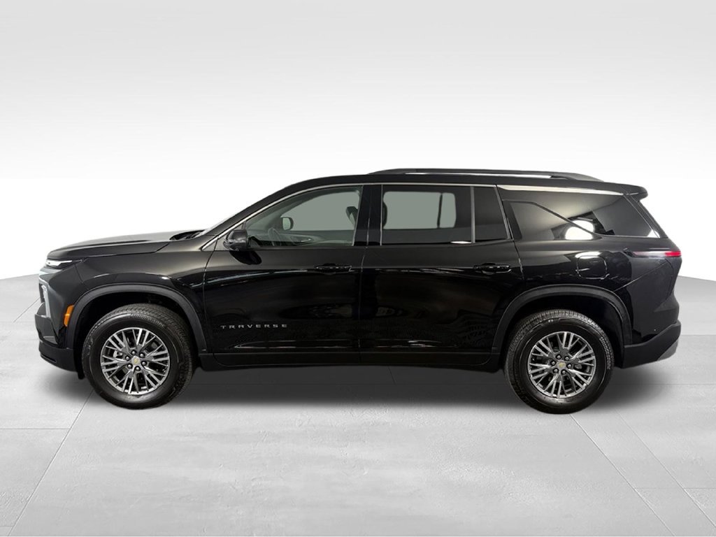 Used 2026 Chevrolet Traverse LT w/ Driver Confidence Package FWD image 10