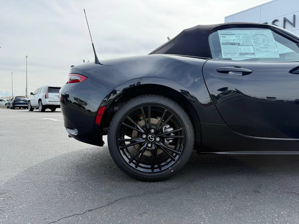 New 2026 MAZDA MX-5 Miata Club w/ Interior Package RWD image 9