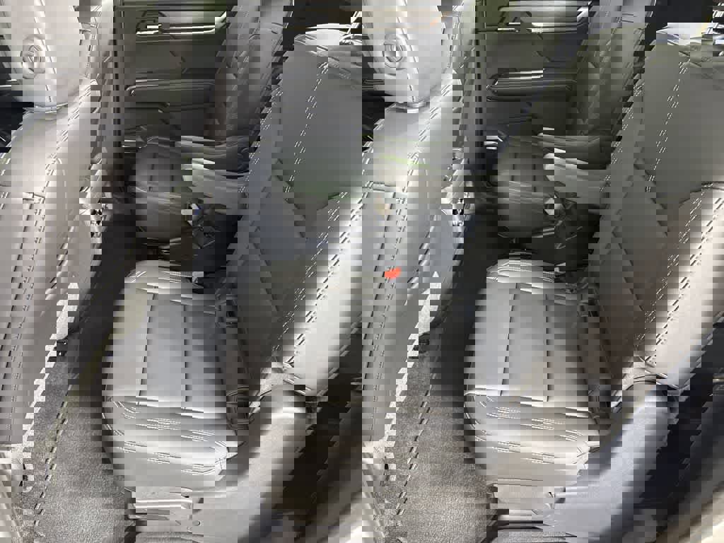 New 2025 GMC Acadia Elevation w/ Elevation Premium Package image 39