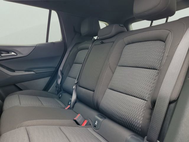 New 2026 Chevrolet Equinox LT w/ Safety and Technology Package image 8