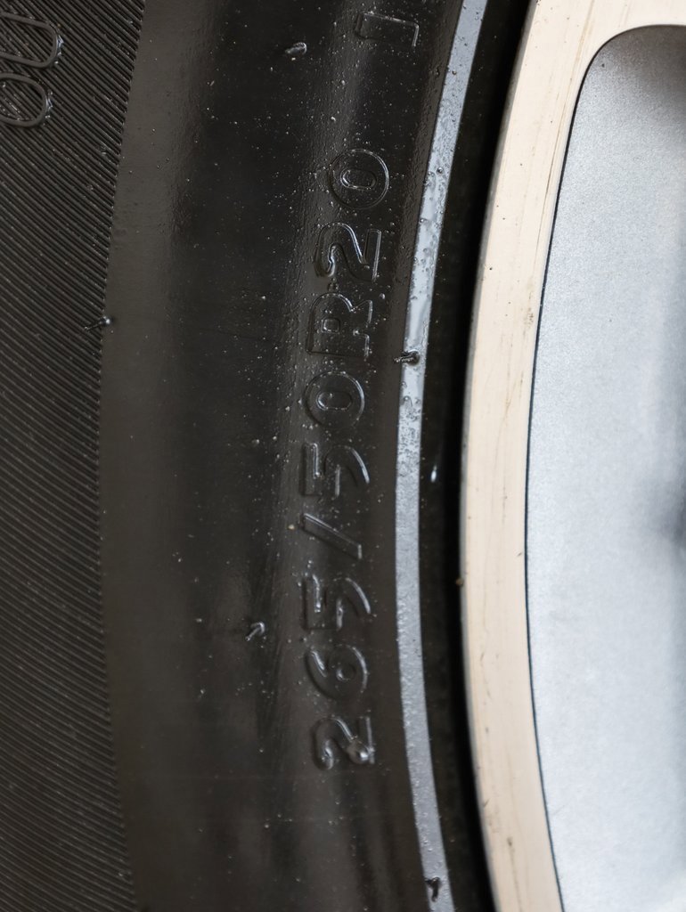 Used 2018 Jeep Grand Cherokee Limited w/ Luxury Group II image 35