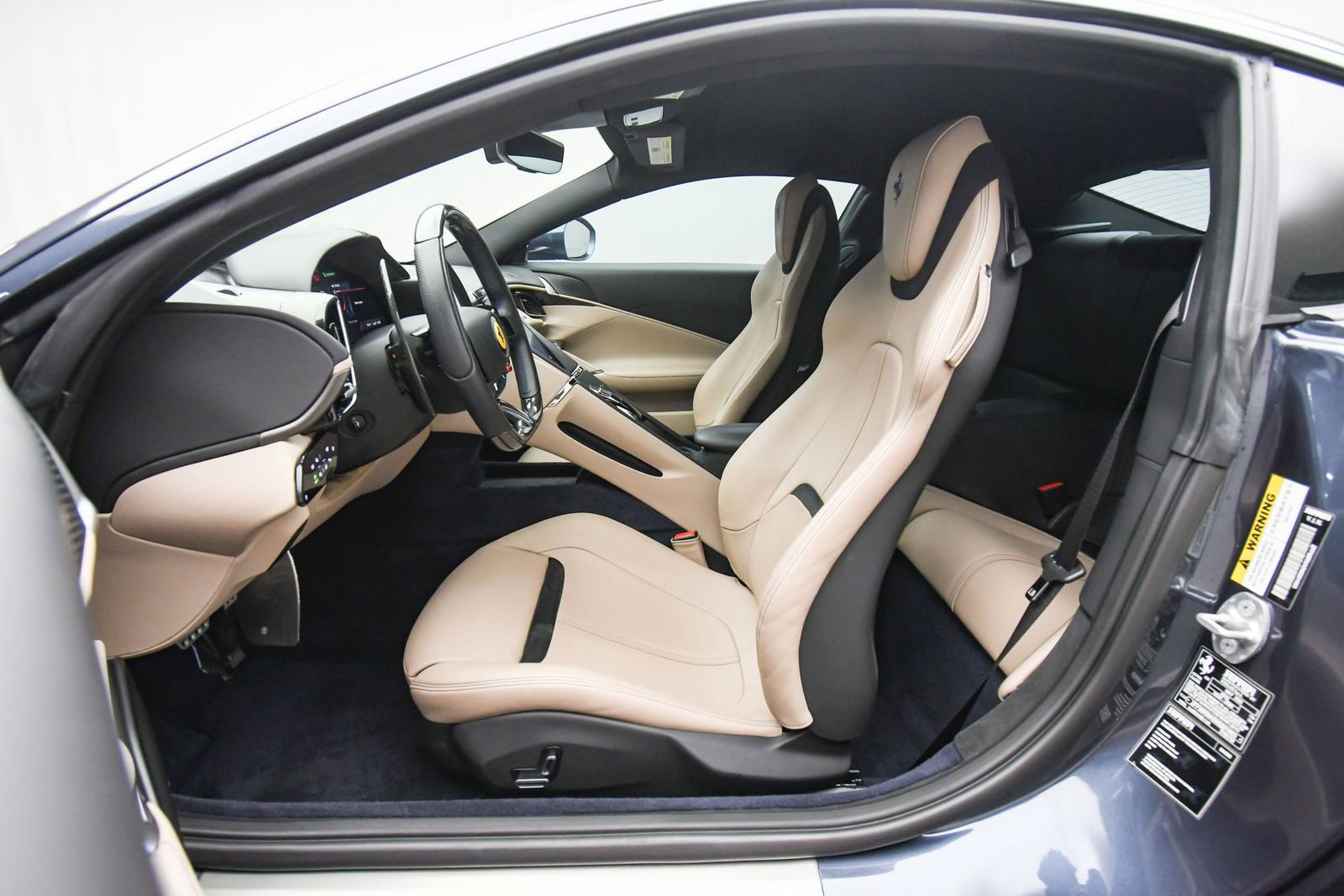 Certified 2022 Ferrari Roma image 19