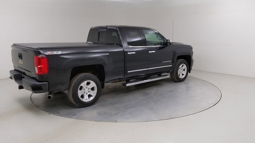 Used 2016 Chevrolet Silverado 1500 LTZ Z71 w/ LTZ Plus Package AWD/4WD image 13