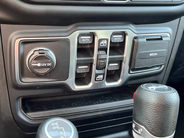 Used 2019 Jeep Wrangler Unlimited Sport S AWD/4WD image 26