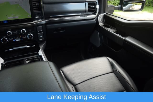 Used 2023 Ford F350 Lariat w/ Lariat Ultimate Package AWD/4WD image 12