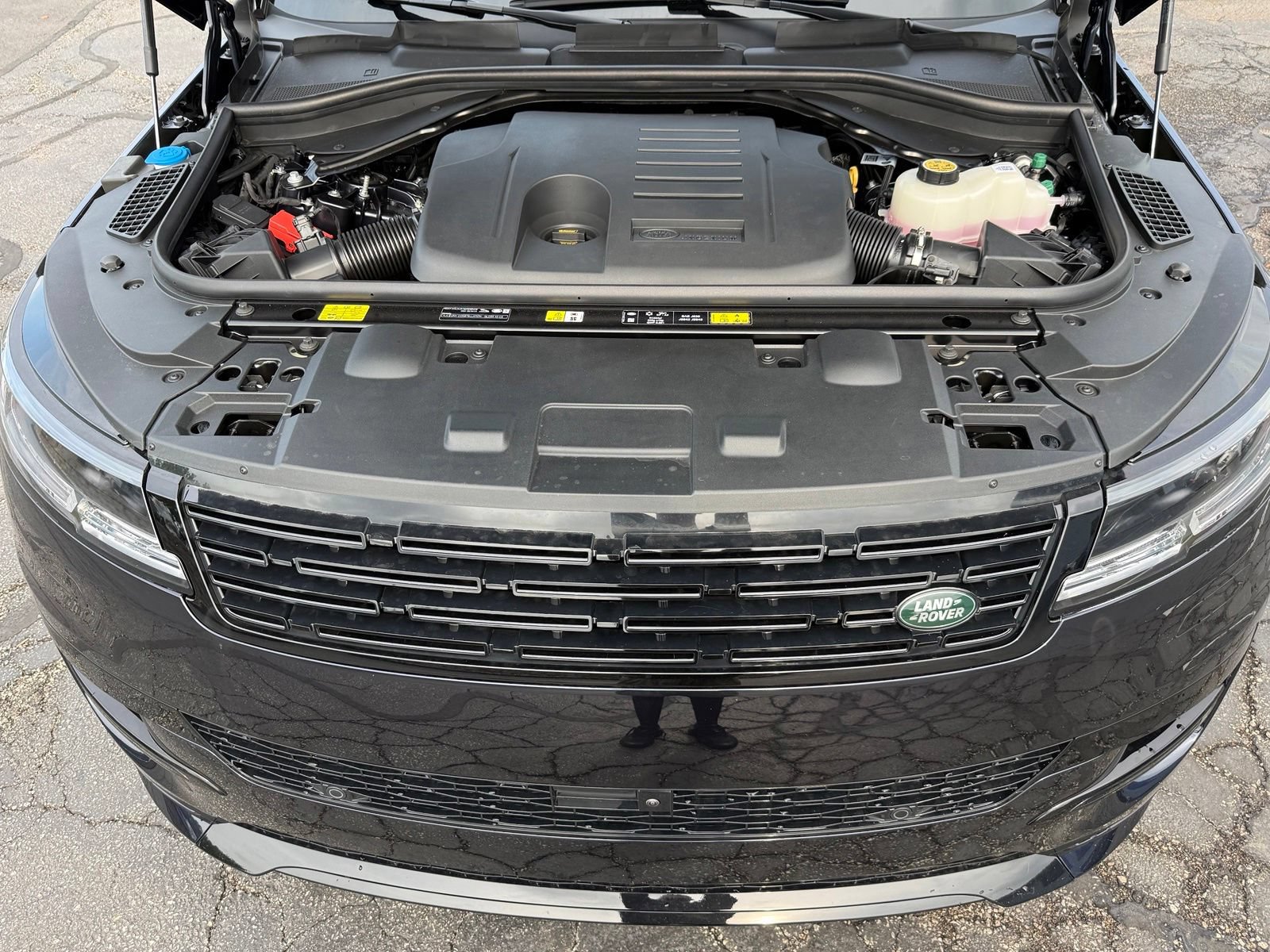 New 2026 Land Rover Range Rover Sport Dynamic SE AWD/4WD image 40