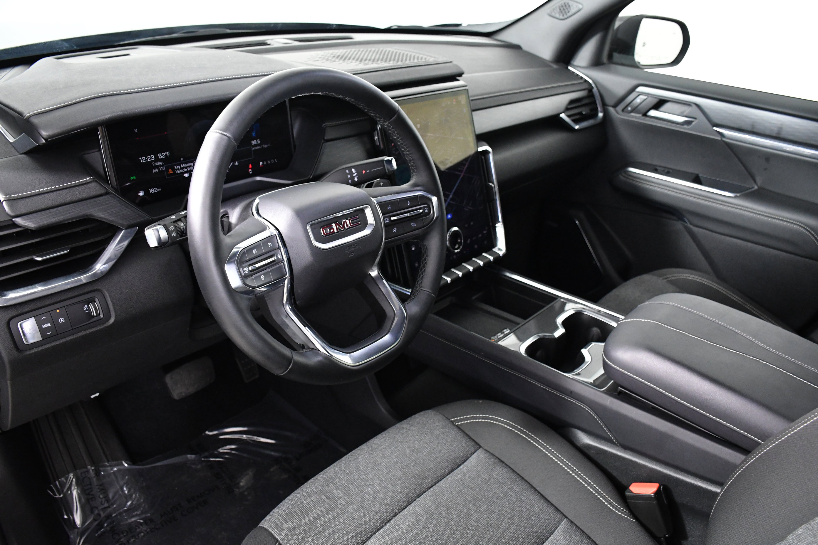 Used 2025 GMC Acadia Elevation image 21
