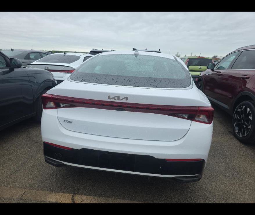 Used 2022 Kia K5 LXS FWD image 10