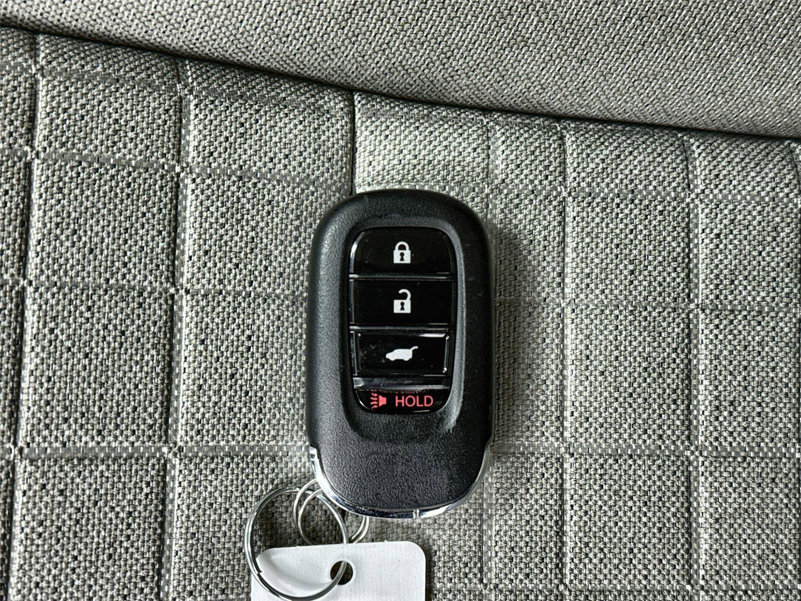 Certified 2025 Honda HR-V LX image 30