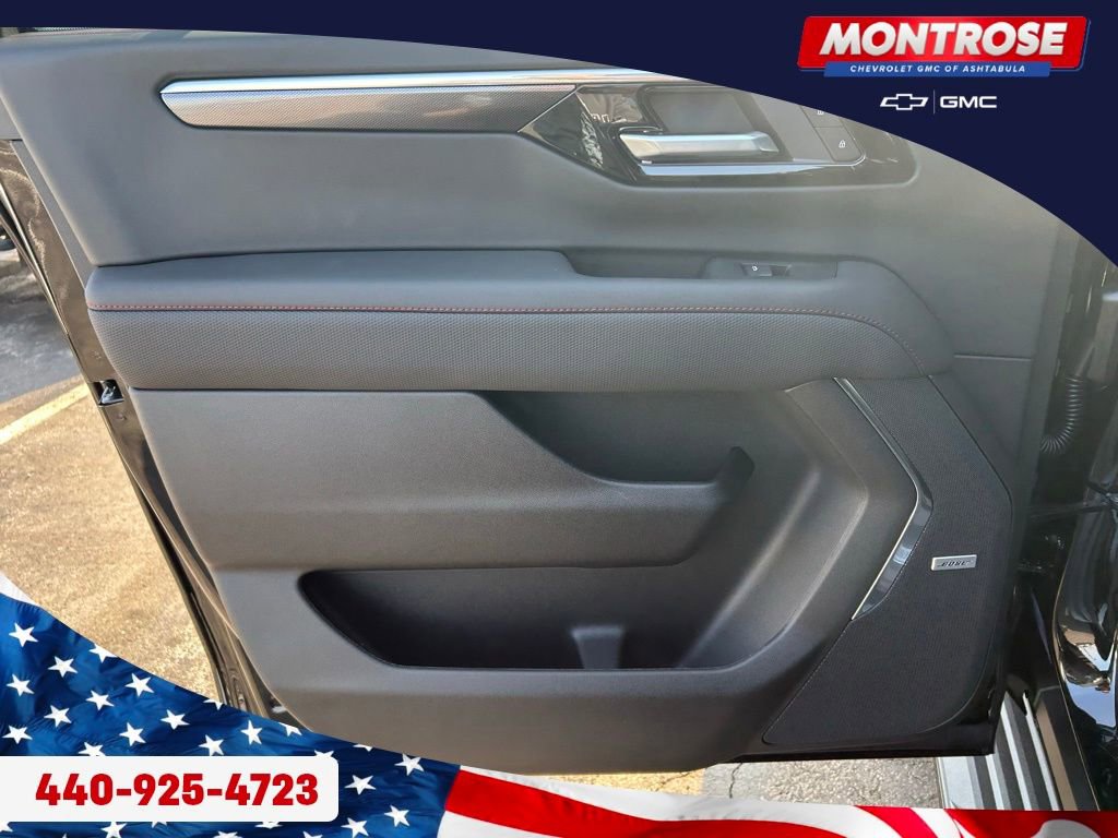 New 2026 Chevrolet Suburban RST w/ Advanced Technology Package AWD/4WD image 19