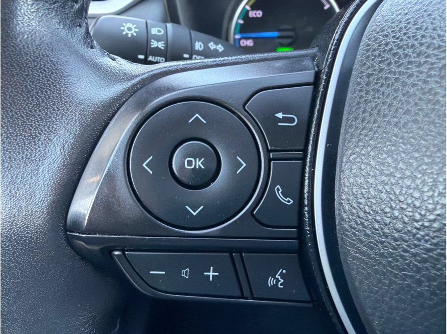 Used 2019 Toyota RAV4 XLE w/ Convenience Package AWD/4WD image 17