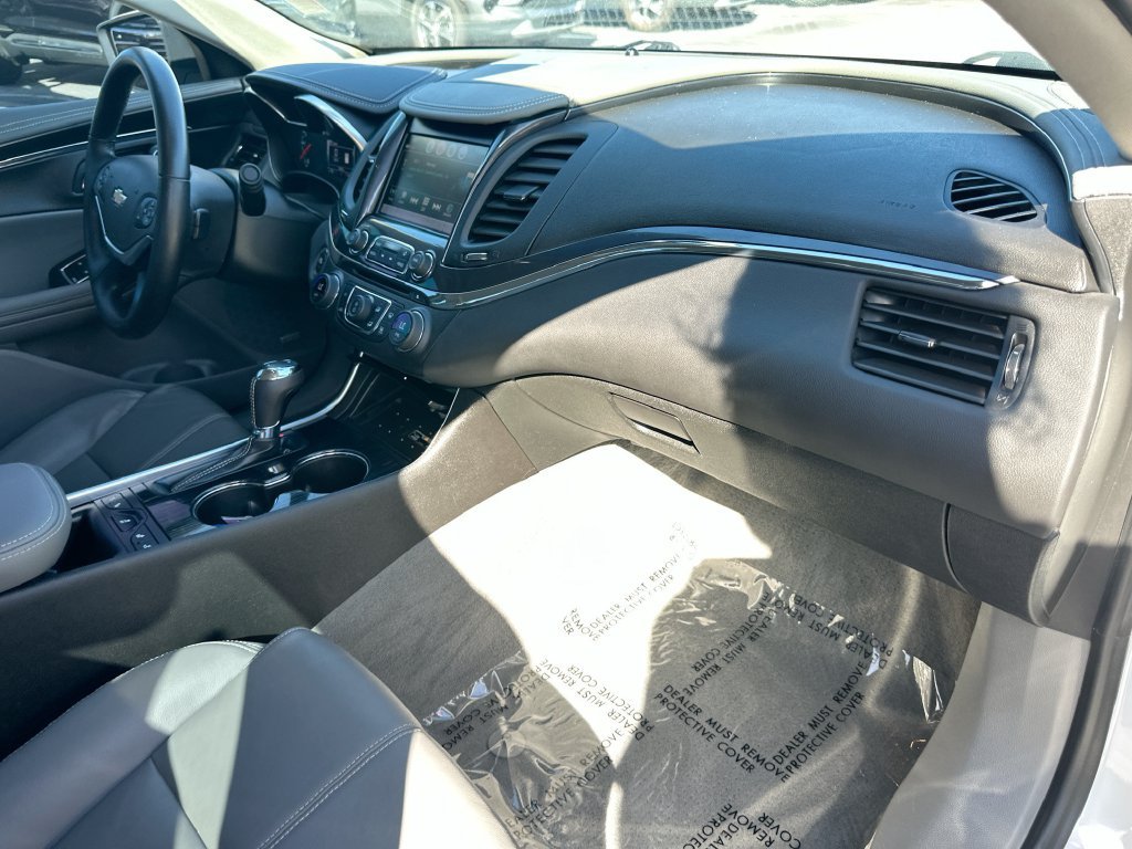 Used 2017 Chevrolet Impala LT w/ Leather Package FWD image 27