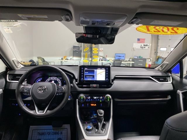 Used 2021 Toyota RAV4 Limited AWD/4WD image 21
