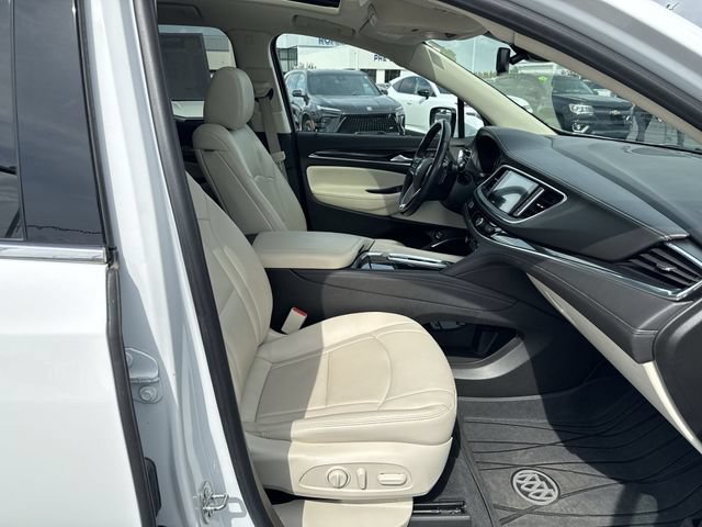 Certified 2022 Buick Enclave Essence w/ Experience Buick Package FWD image 17