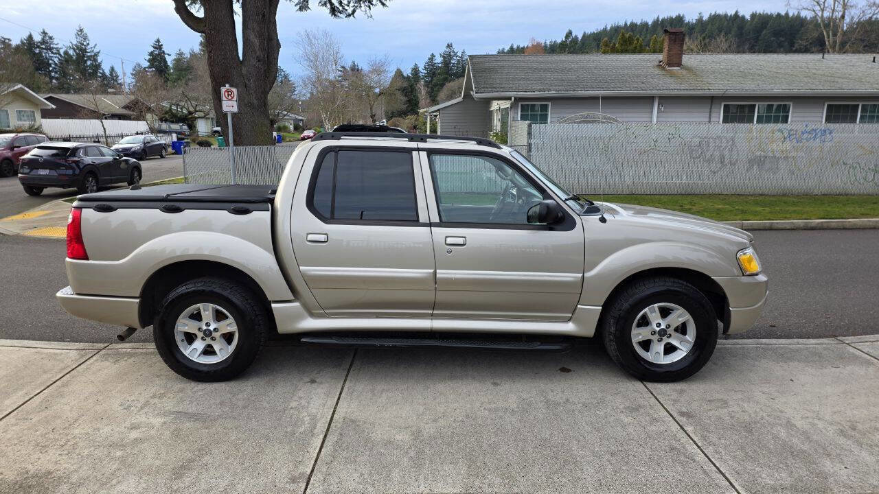 Used 2005 Ford Explorer Sport Trac XLT image 4
