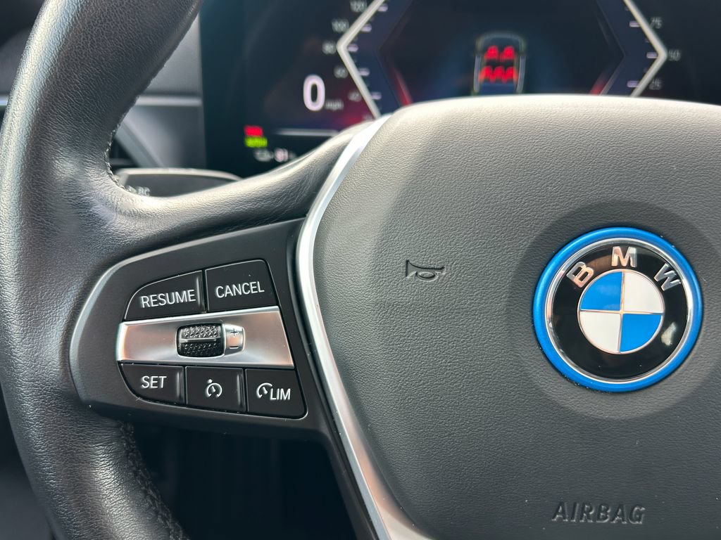 Used 2023 BMW i4 eDrive40 w/ Premium Package RWD image 19