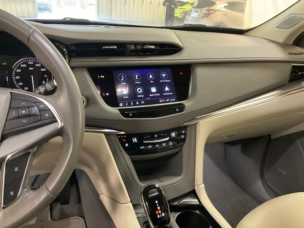 Used 2022 Cadillac XT5 Premium Luxury image 18