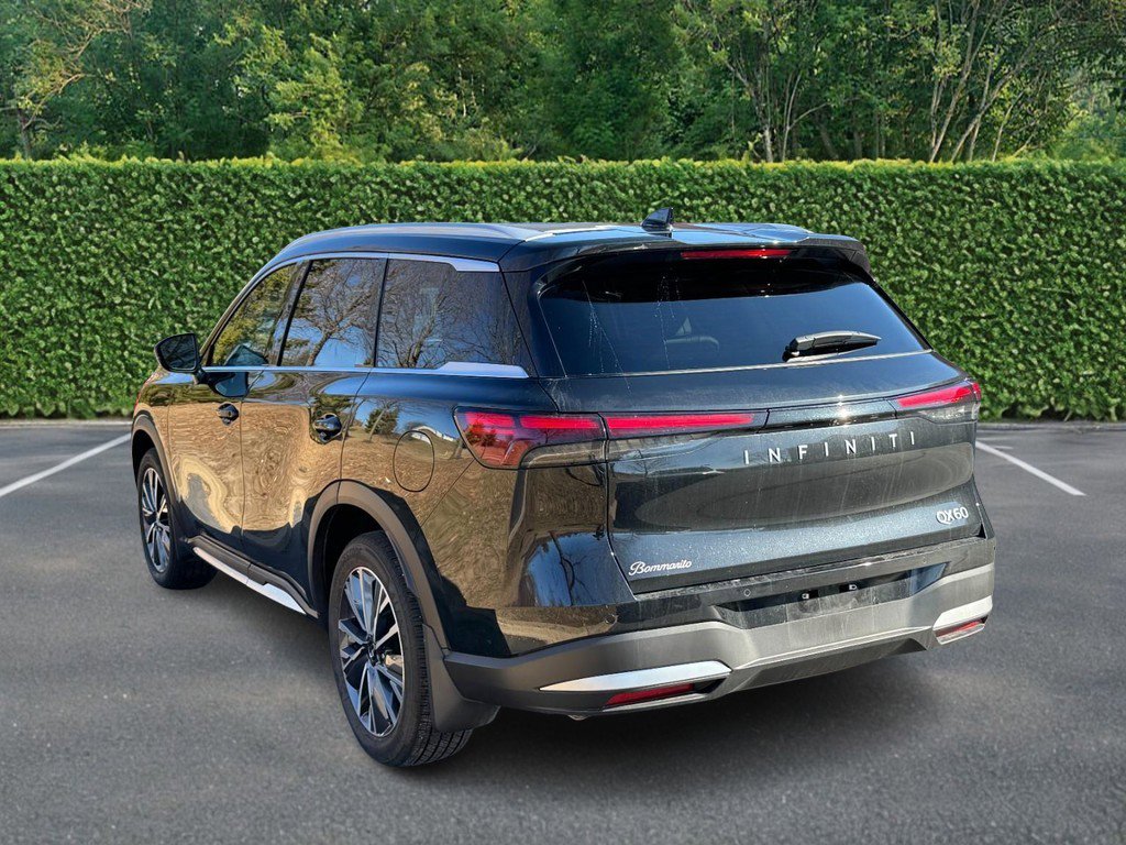 Used 2026 INFINITI QX60 Luxe w/ Cargo Package image 4