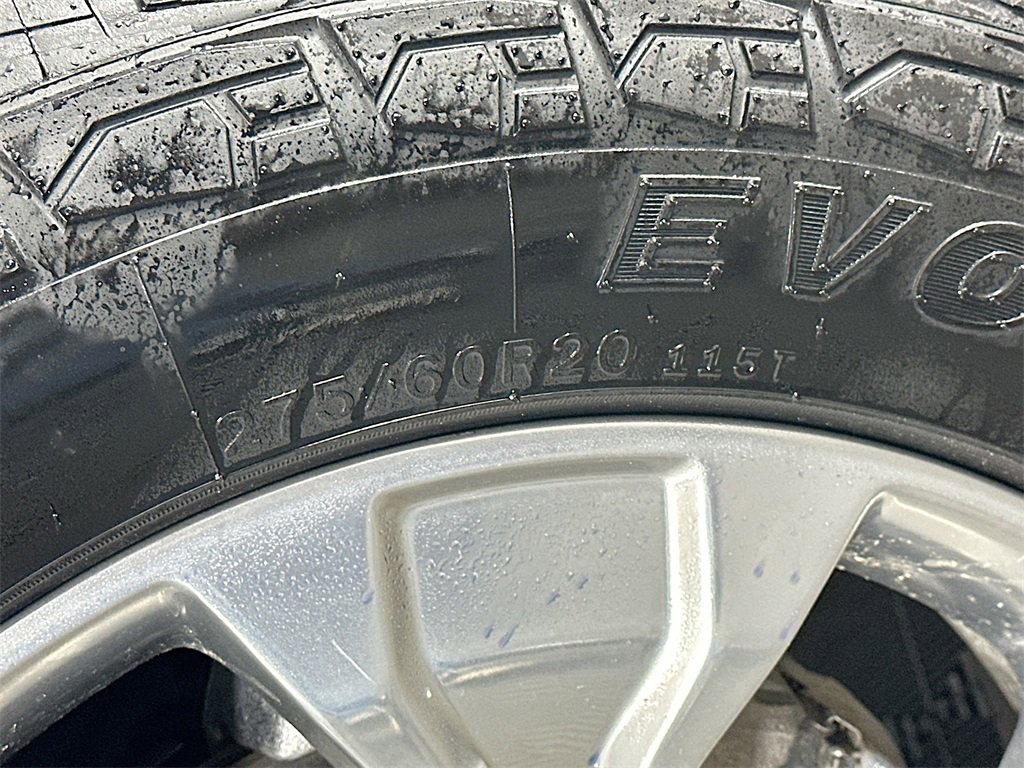 Used 2021 Ford F150 Platinum w/ FX4 Off-Road Package image 33