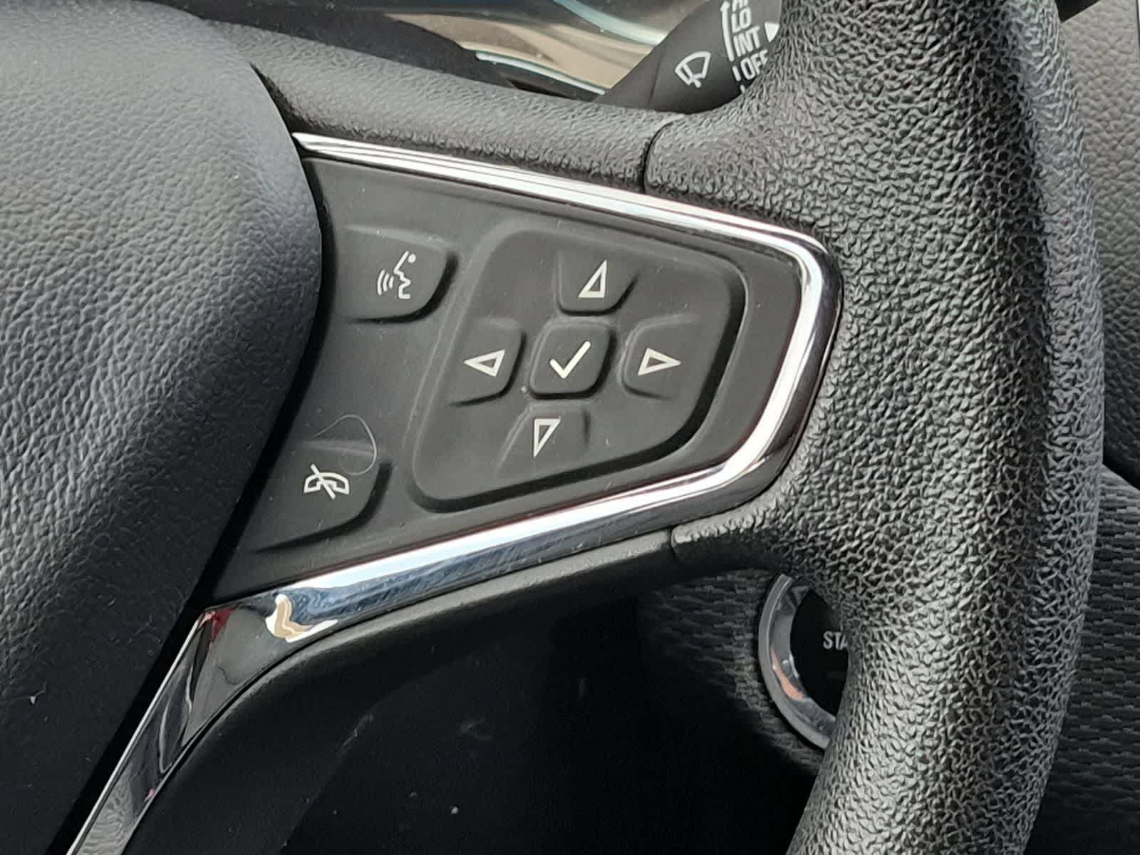 Used 2017 Chevrolet Cruze LT w/ Convenience Package FWD image 24