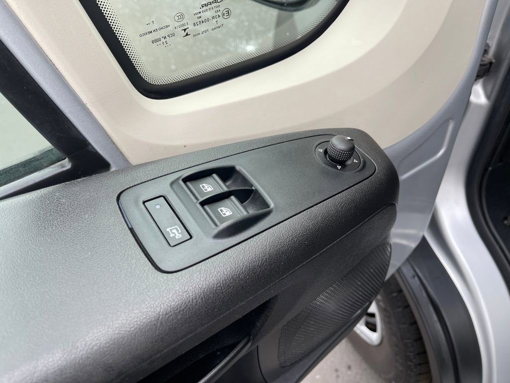 Used 2022 RAM ProMaster 2500 image 12