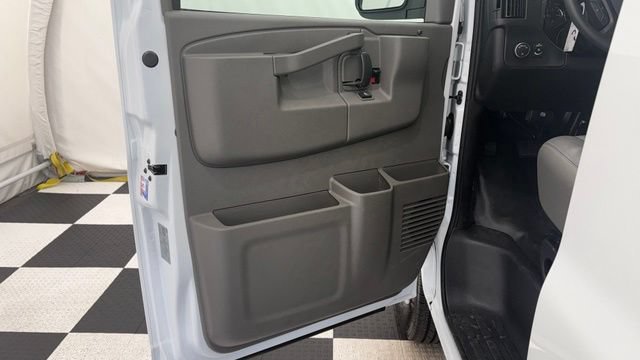 New 2026 Chevrolet Express 2500 w/ Driver Convenience Package RWD image 17
