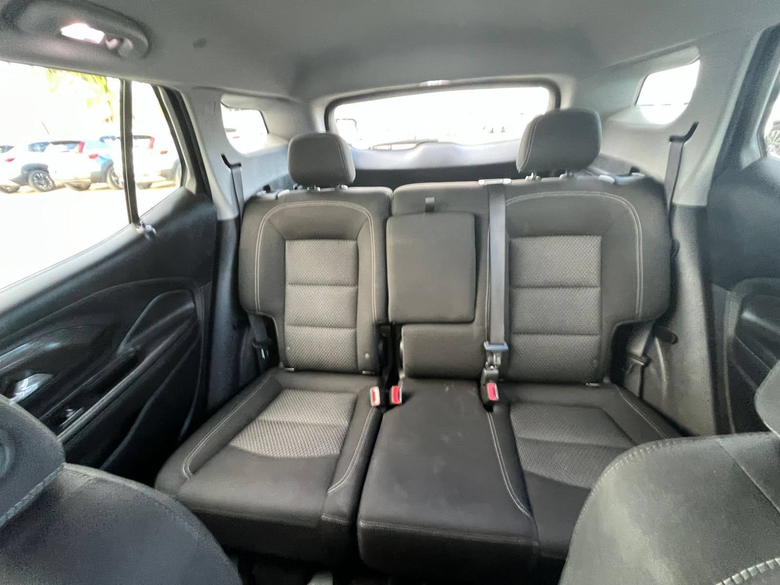 Used 2024 GMC Terrain SLE FWD image 35
