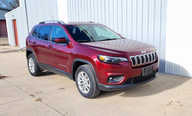 Used 2019 Jeep Cherokee Latitude w/ Cold Weather Group image 5