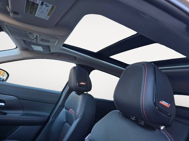 New 2026 Nissan Kicks SR w/ SR Premium Package AWD/4WD image 16