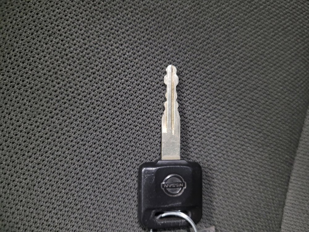 Used 2018 Nissan Frontier S image 32