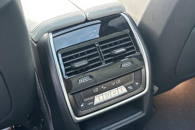 Used 2026 BMW X5 M60i image 13