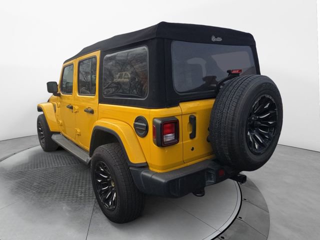 Used 2018 Jeep Wrangler Unlimited Sahara image 2