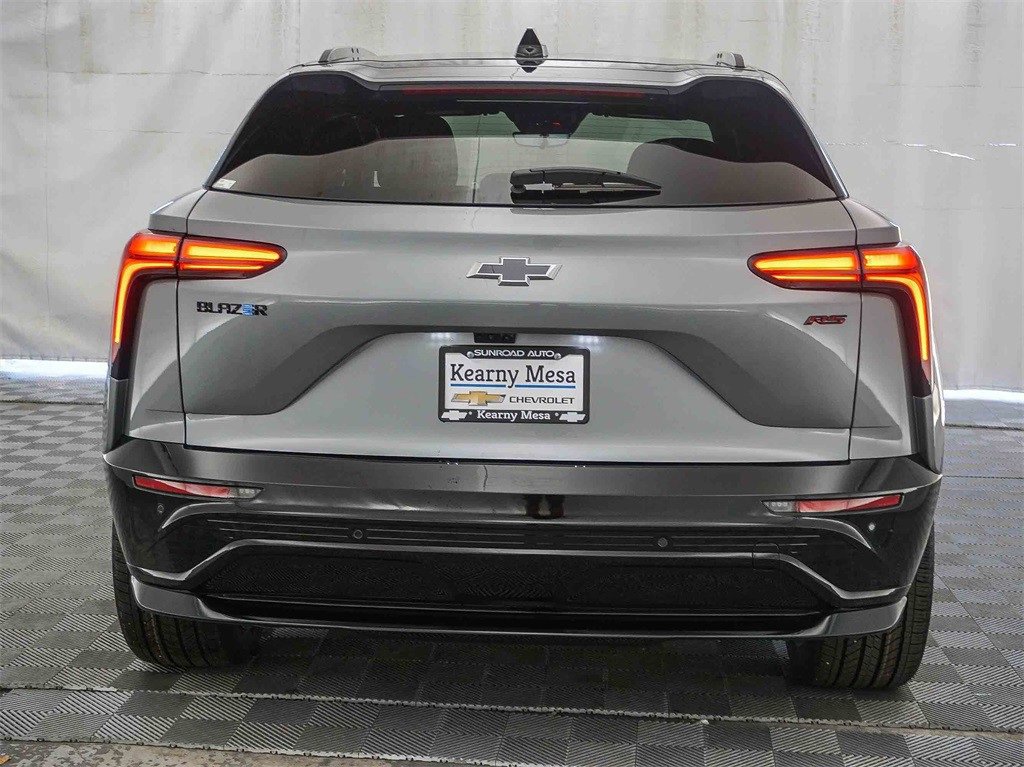 New 2026 Chevrolet Blazer EV RS image 7