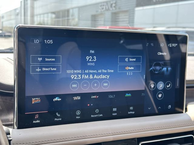 Certified 2023 Lincoln Nautilus Reserve w/ Equipment Group 202A image 21