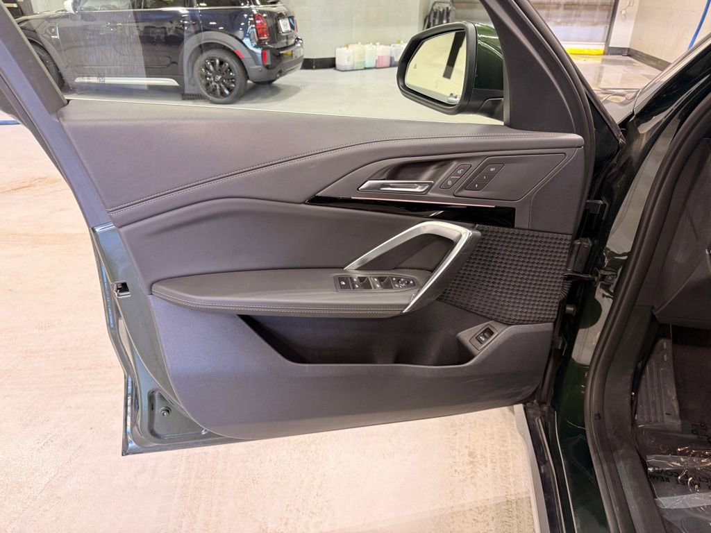 Used 2025 BMW X1 xDrive28i image 10