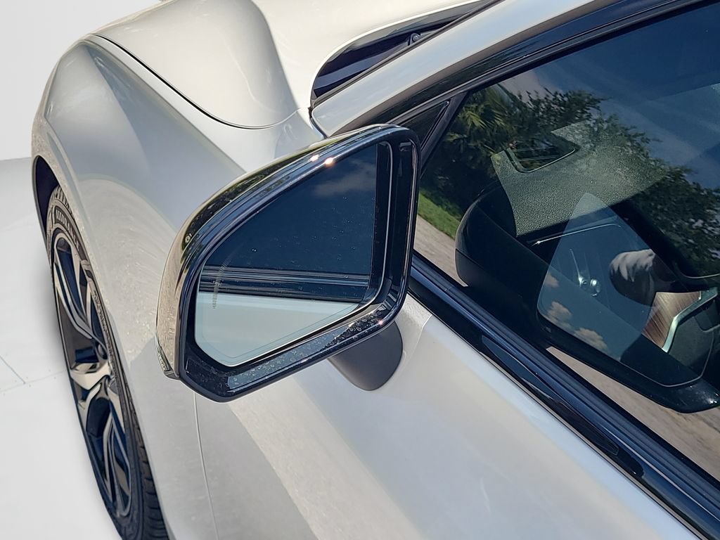 Used 2023 Volvo S60 B5 Plus w/ Climate Package FWD image 24