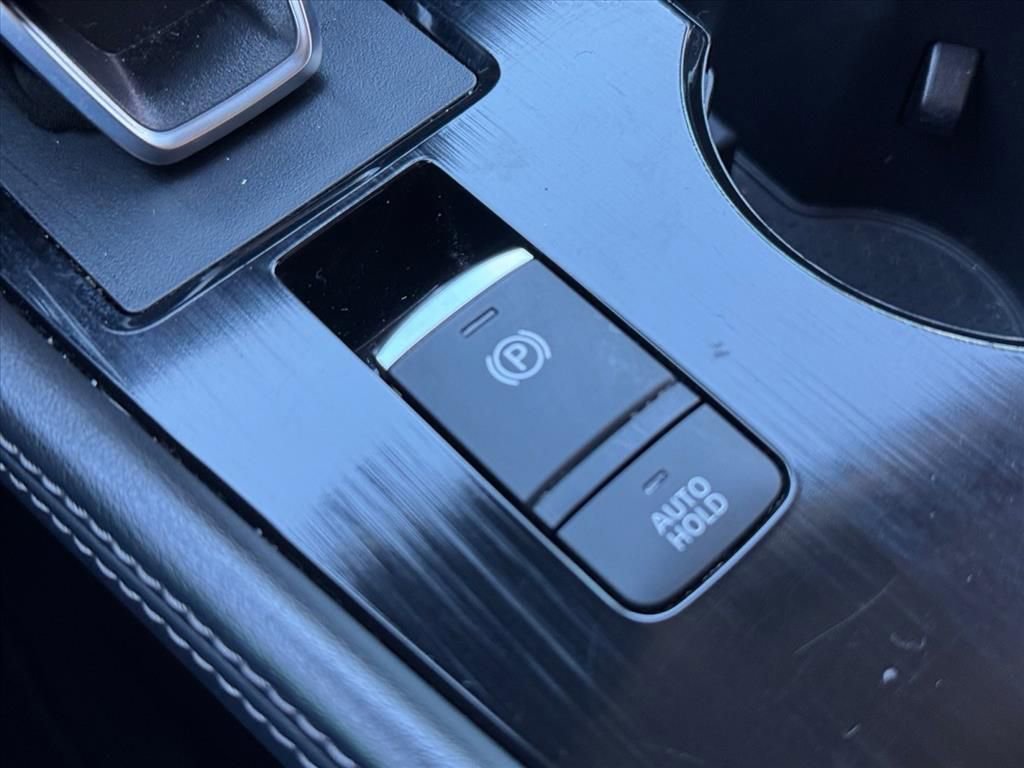 Used 2021 Nissan Rogue Platinum image 28