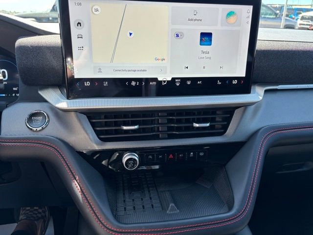 Used 2025 Ford Explorer ST image 28