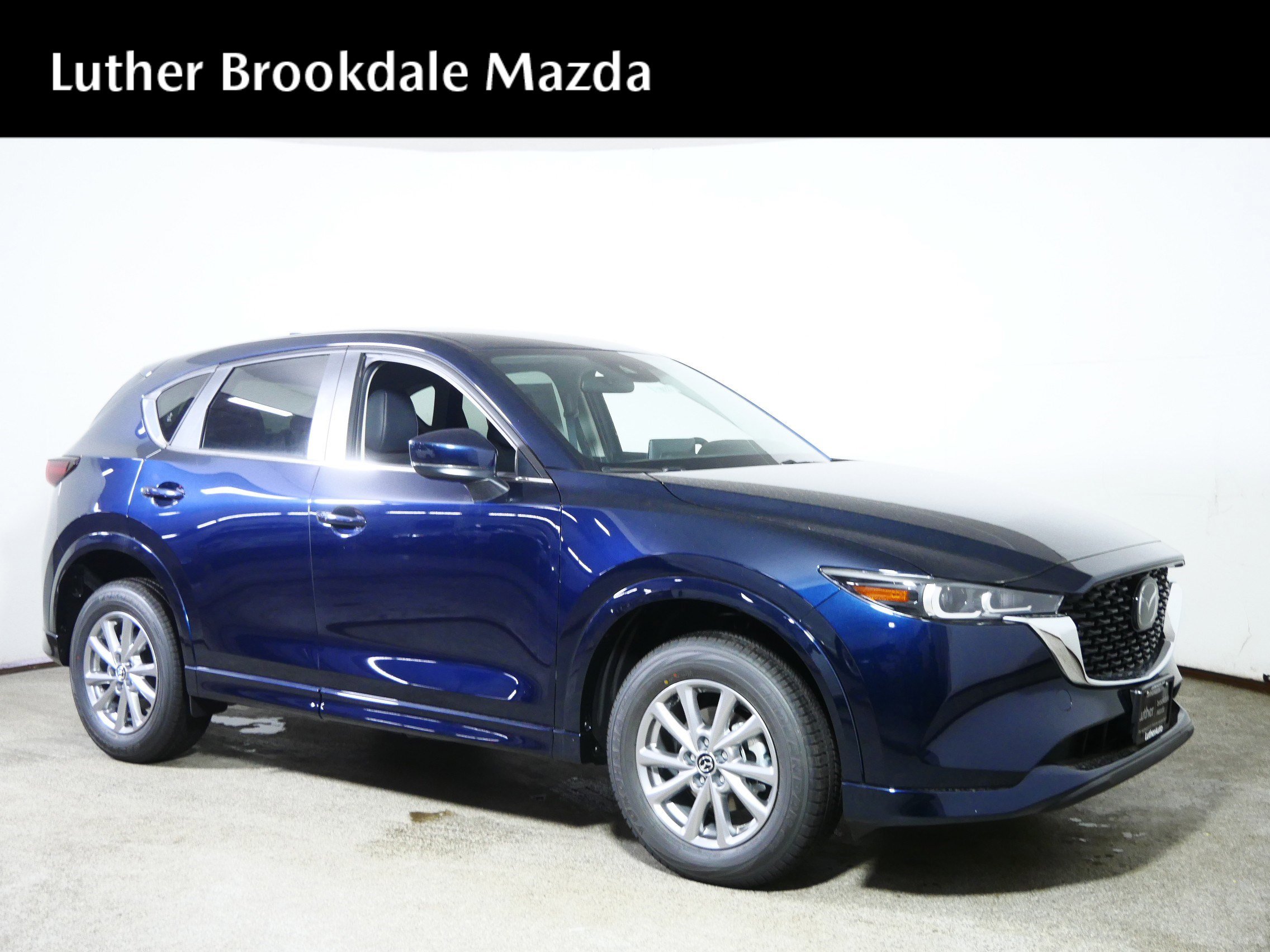 New 2025 MAZDA CX-5 AWD 2.5 S w/ Select Package image 1