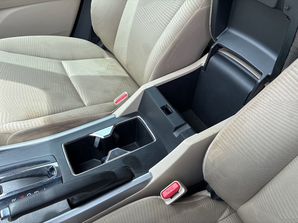 Used 2015 Honda Accord LX image 17