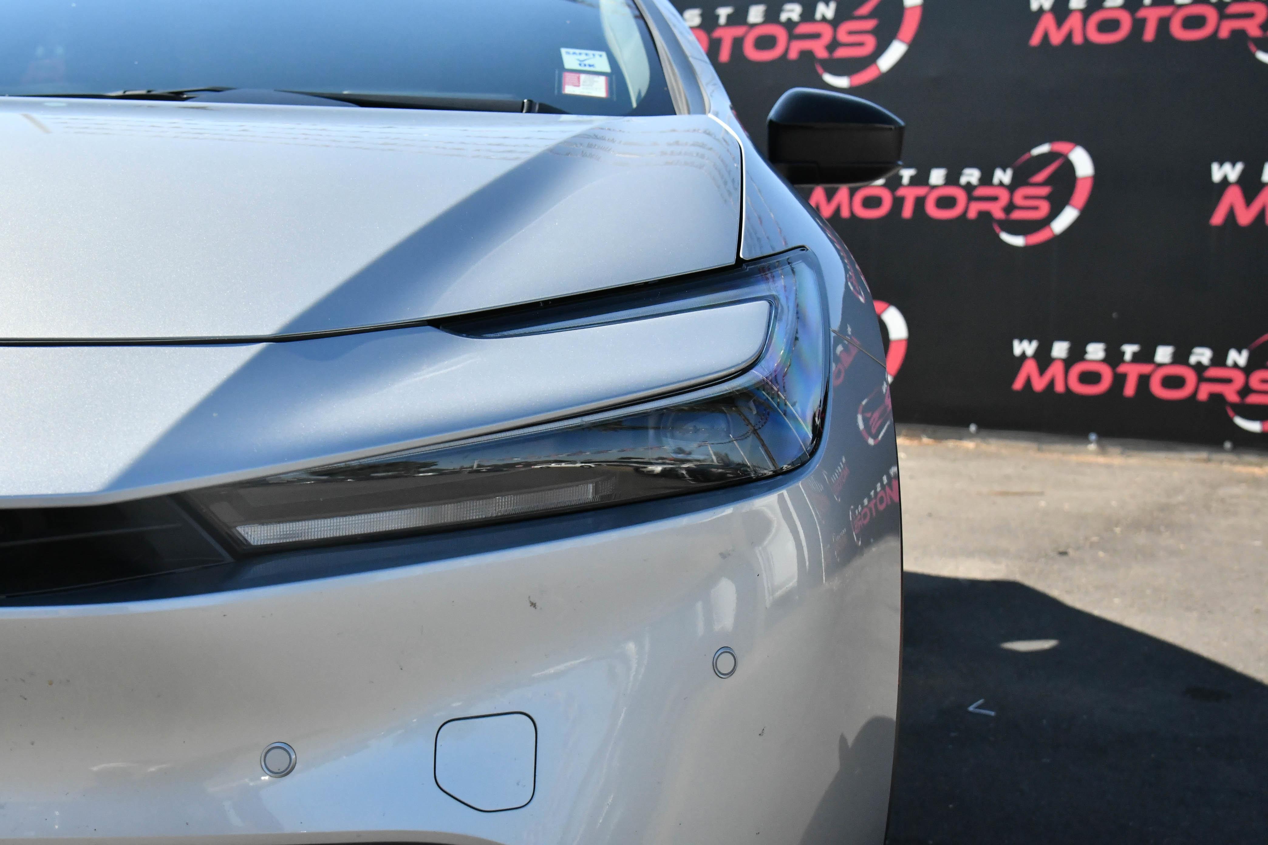 Used 2025 Toyota Prius LE image 11