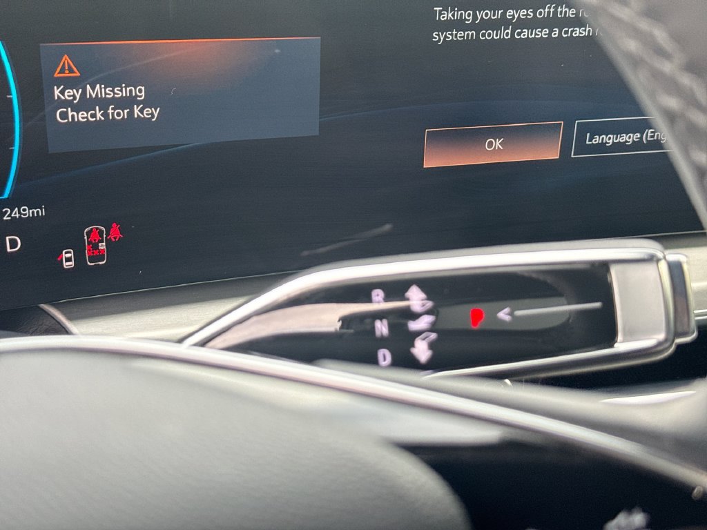 Used 2024 Cadillac Lyriq Luxury RWD image 23