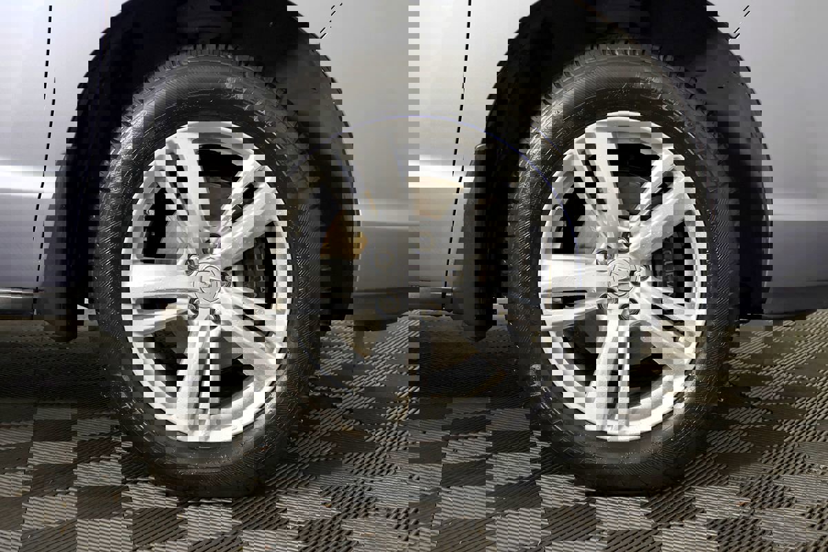 Used 2015 Acura RDX AWD w/ Technology Package image 60