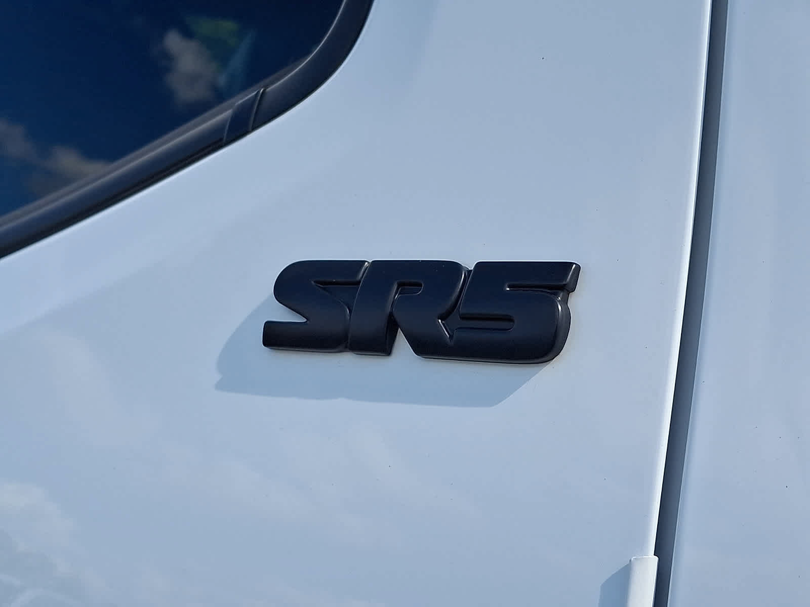 Certified 2023 Toyota Tacoma SR5 w/ SX Package AWD/4WD image 34