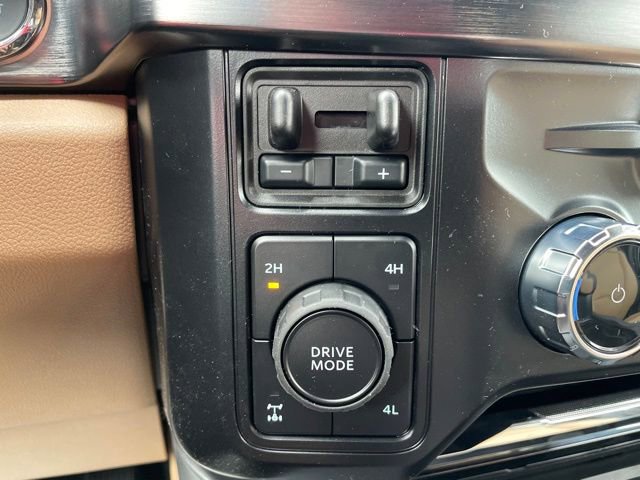 New 2026 Ford F350 Lariat w/ Lariat Ultimate Package image 16