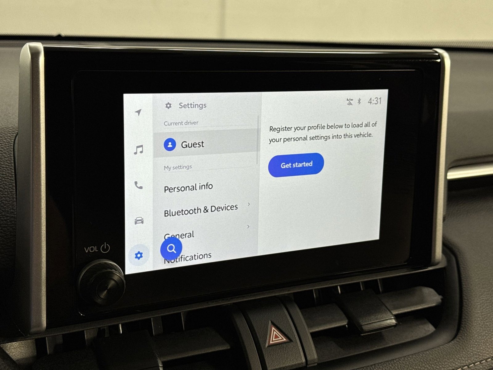 Used 2025 Toyota RAV4 XLE image 24